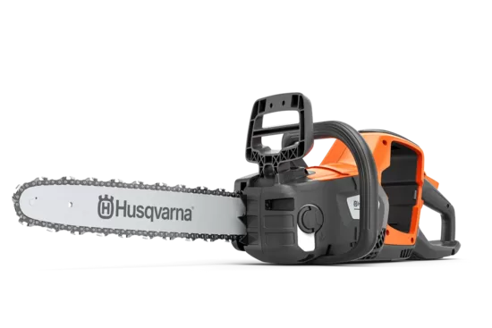 Husqvarna 242i ar akumulatoru un lādētāju